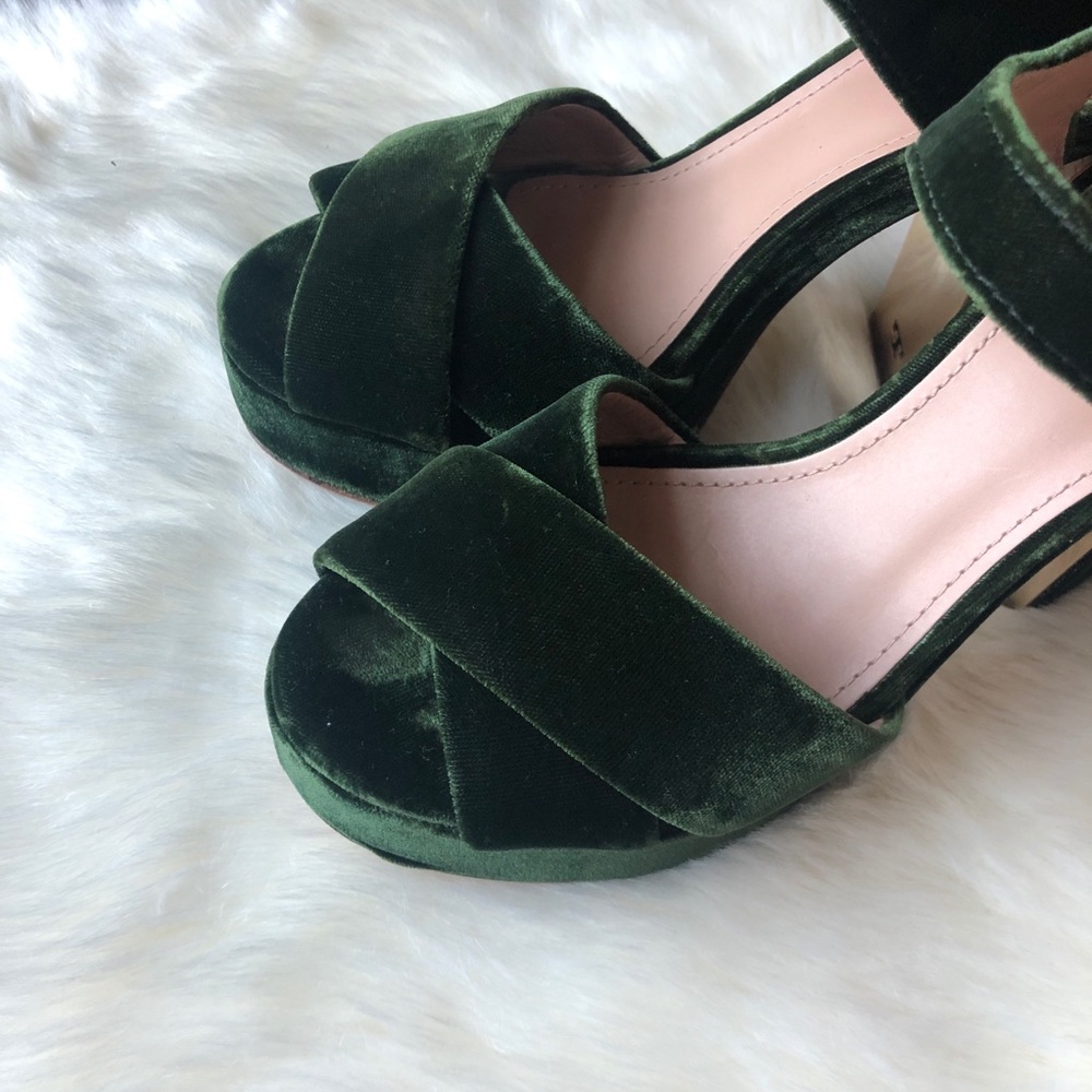 SOLD Tory Burch Green Loretta Velvet Sandal - Picture 6 of 7